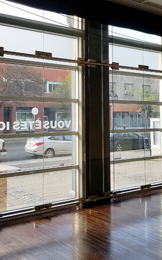 Fenestration commerciale